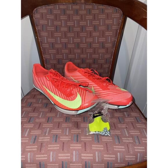 New Men’s 14 Nike Air Zoom Maxfly 2 Bright Crimson FD8395-600 - Picture 3 of 7